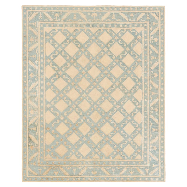 Doris Leslie Blau Vintage Chinese Art Deco Rug in Celadon and Ivory For Sale