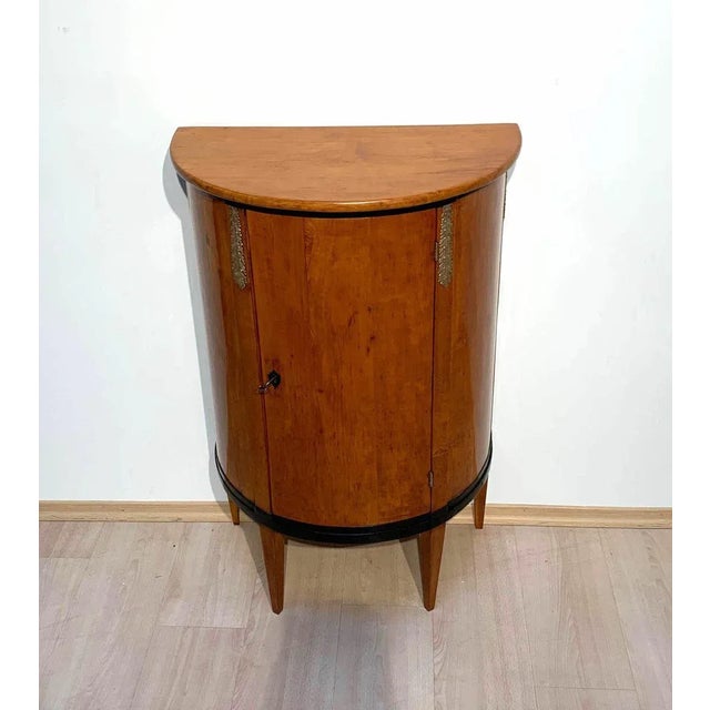 Traditional Biedermeier Demilune Half Cabinet in Cherrywood and Brass, France, 1810s For Sale - Image 3 of 18
