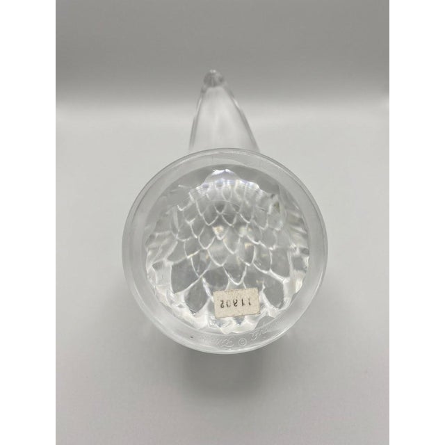 Mid-Century Modern Mid‑Century Lalique France Crystal Eagle Head Sculpture — Signed, Diamond‑Engraved For Sale - Image 3 of 5