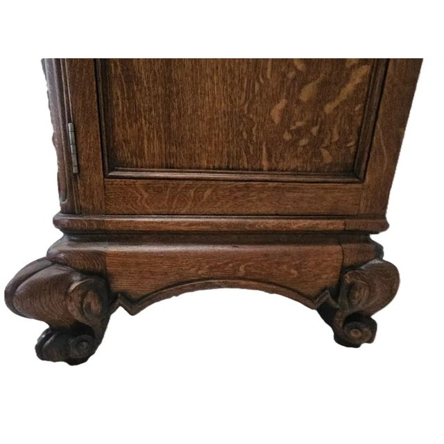 Brown Vintage 1930s Country French Louis XV Quarter Sawn Oak China Cabinet Hutch For Sale - Image 8 of 12