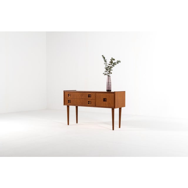 Mid-Century Modern Danish Oak Sideboard, 1960s For Sale - Image 6 of 14