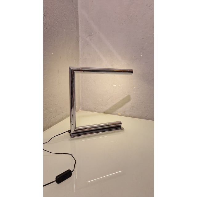Industrial Industrial Chrome Tamara Table Lamp with Adjustable Tubular Frame by William Pianta for Nahoor, 2000s For Sale - Image 3 of 12