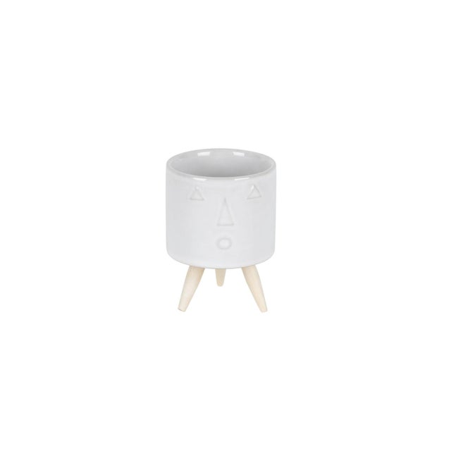 Kenneth Ludwig Chicago Porcelain Face Planter with Wooden Legs (Set of 3) For Sale - Image 4 of 6