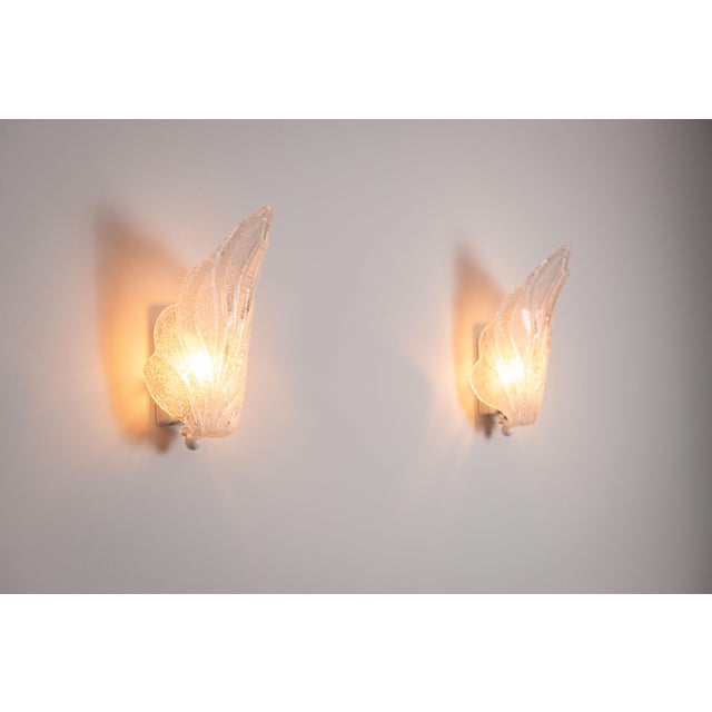 Mid-Century Modern Vintage Glass Leaf Wall Lamps, 1970s, Set of 2 For Sale - Image 3 of 14