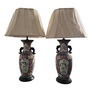 Mid 20th Century Chinese Porcelain Chinoiserie Vase Table Lamp - Set of 2 For Sale
