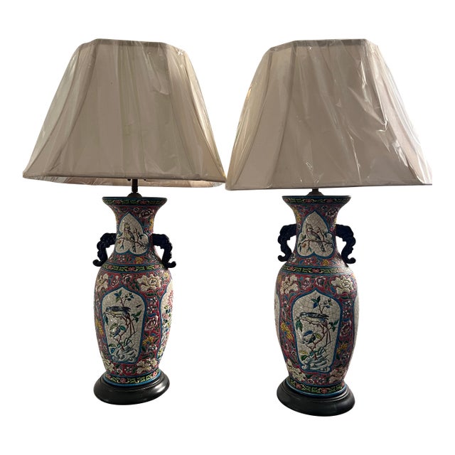 Mid 20th Century Chinese Porcelain Chinoiserie Vase Table Lamp - Set of 2 For Sale