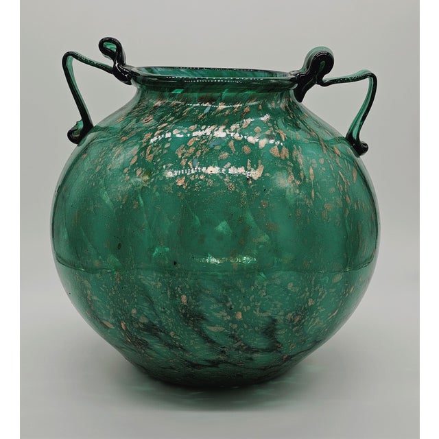 1930s Green Glass Vase Attributed to Fratelli Toso For Sale - Image 4 of 11
