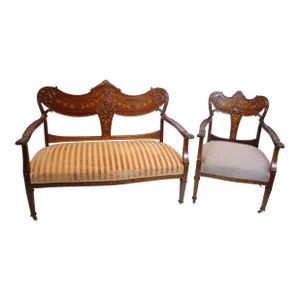 Circa 1910s English Edwardian Mahogany Inlaid Settee and Matching Chair