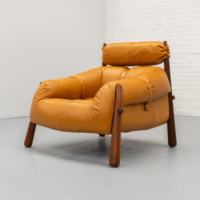 Percival Lafer MP-81 Armchair by Percival Lafer 1970s For Sale - Image 4 of 18
