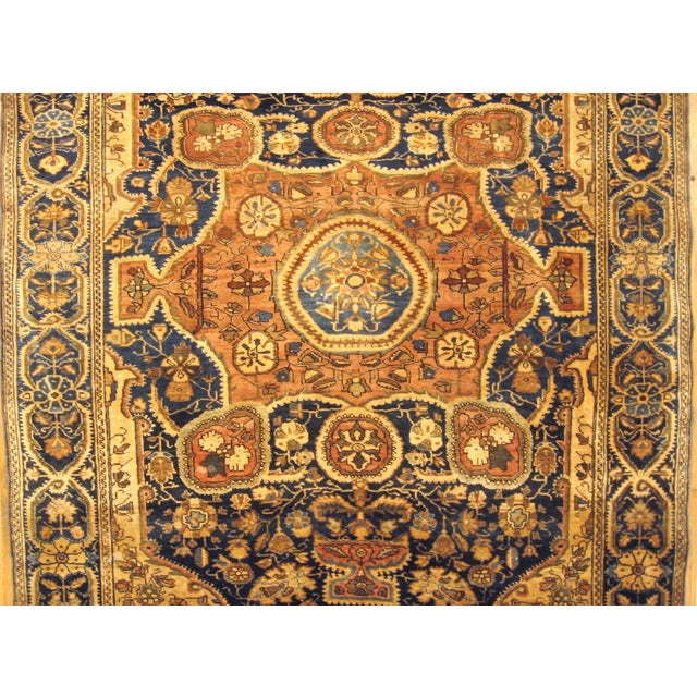Antique Ferahan Sarouk Oriental Rug, in Small Size, with a Central Medallion For Sale - Image 4 of 5