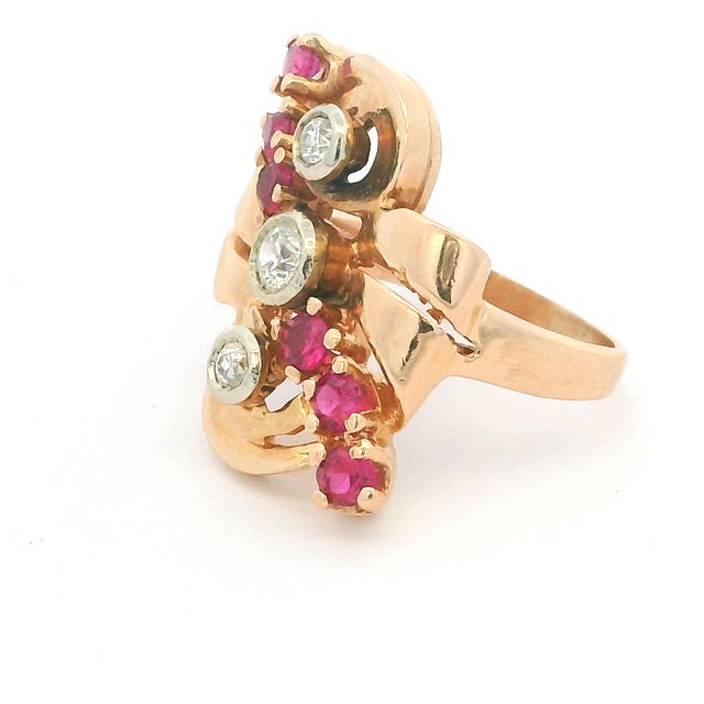 1940s Vintage Retro 14k Yellow Gold Ruby & Diamond Cocktail Ring, Circa 1940s, Size 6.5 For Sale - Image 5 of 8