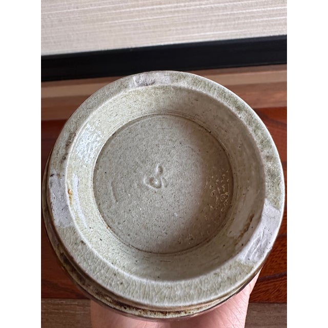 Contemporary Masterpiece Mashiko-Yaki Salt-Glazed Vase & Tea Cup Set by Fujiya Sakuma, With Signed Tomobako For Sale - Image 3 of 10