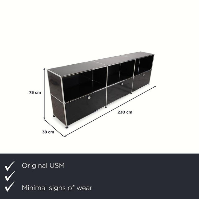 Here you get an absolute design classic, synonymous with maximum modularity and timeless aesthetics. This USM Haller...