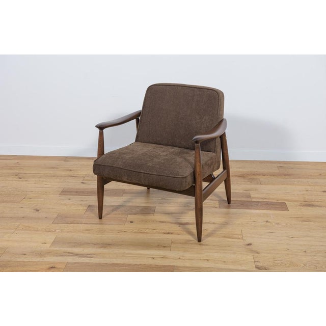 Set of GFM-87 Armchairs by Juliusz Kedziorek for Gościcińskie Furniture, 1960s For Sale - Image 10 of 18
