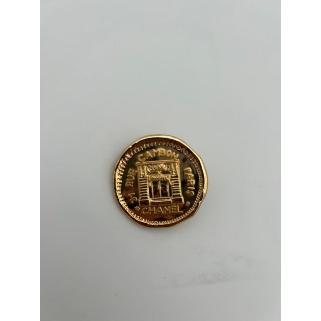 Chanel Chanel 31 Rue Cambon Coin Brooch For Sale - Image 4 of 6
