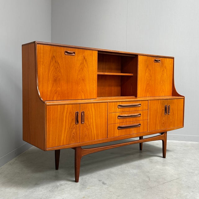 Mid-Century Modern Vintage Teak Highboard from G-Plan, 1960s For Sale - Image 3 of 12