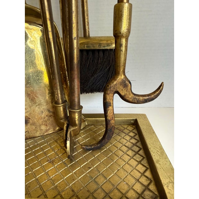 Virginia Metal Crafters Vintage Brass Five-Piece Fireplace Tool Set With Ball Finial Handles For Sale - Image 4 of 12