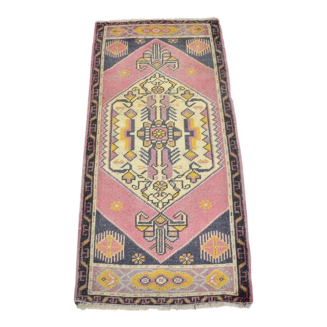 Natural Muted Boho Decor Vintage Rug For Sale