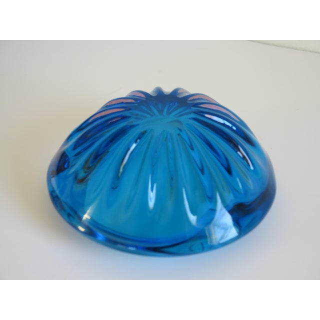 Blue Mid Century Bright Blue Murano Glass Bowl With Starburst Ribbing For Sale - Image 8 of 10