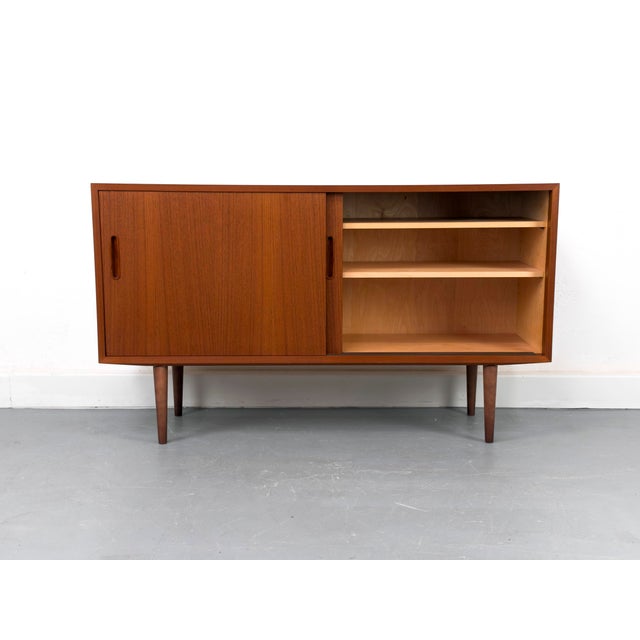 Danish Teak Sideboard by Carlo Jensen for Hundevad & Co., 1960s For Sale - Image 4 of 18