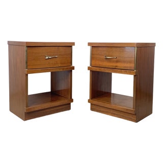 Mid-Century Walnut Nightstands, Pair For Sale