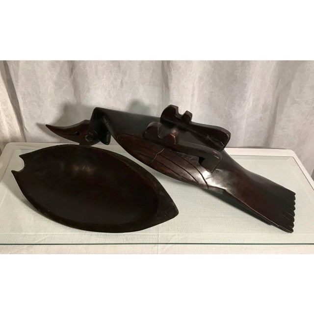 1960s Vintage African Ceremonial Tropical Bird Artisan Box With Tribal Mask Lid For Sale - Image 5 of 8
