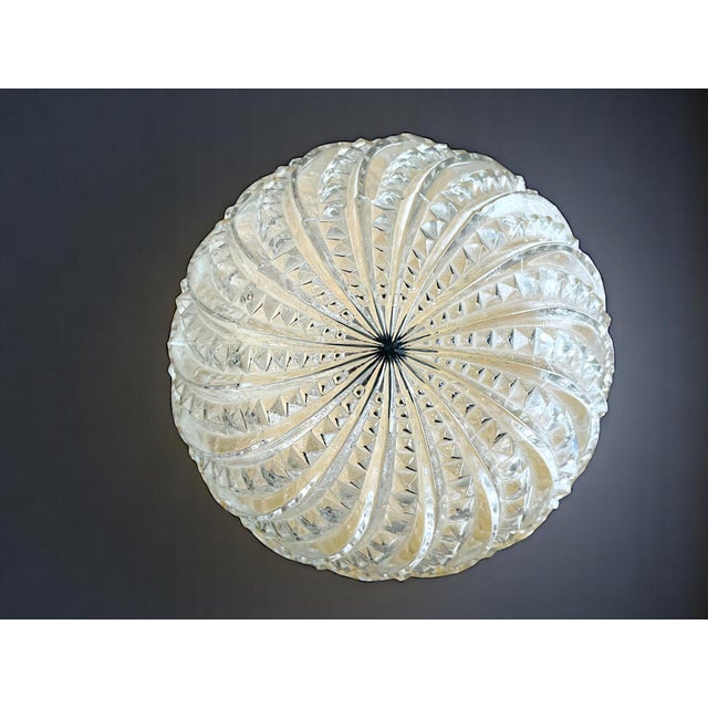 1970s Mid-Century Modern Silver Chome Wall Sconce in Clear Glass, 1970s For Sale - Image 5 of 10