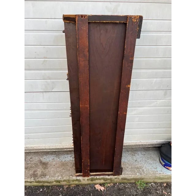 Antique 19th Century Regency Style Walnut Carved Dining Table With 5 Leaves. For Sale - Image 4 of 12