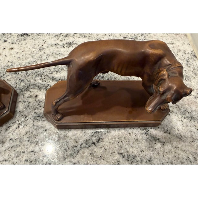Early 20th Century Animalier-Style Bronzed Hunting Dog Sculptures or Bookends – Pair For Sale - Image 11 of 17