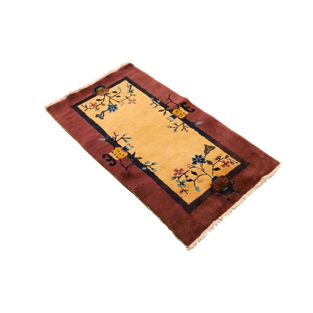 1930s 2'x4' Vintage Art Deco Rug | Small Beige & Mauve Floral For Sale - Image 5 of 9