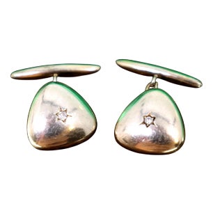 White Gold Cufflinks in Concave Triangular Shape with Brilliant-Cut Diamonds, Set of 2 For Sale