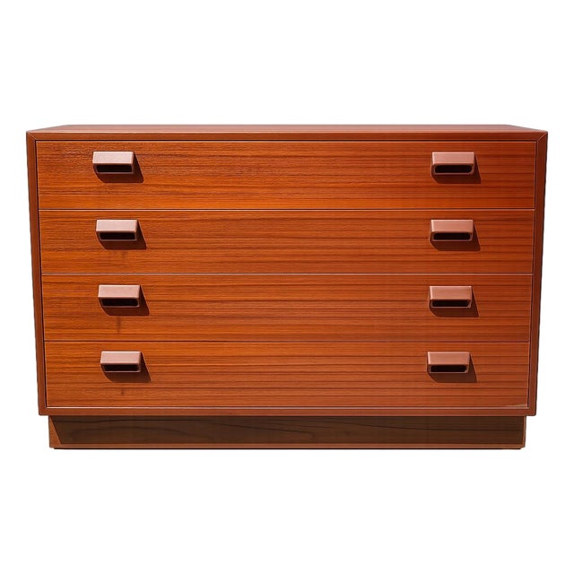 Authentic Danish Teak Chest of Drawers by Søborg Møbelfabrik, Mid-Century Modern, 1960 For Sale