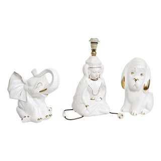 Vintage Table Lamp and Decorative Objects in White Ceramic, Italy, 1970s, Set of 3 For Sale