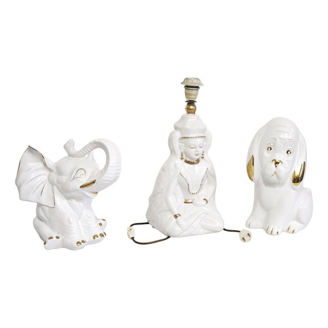 Vintage Table Lamp and Decorative Objects in White Ceramic, Italy, 1970s, Set of 3 For Sale