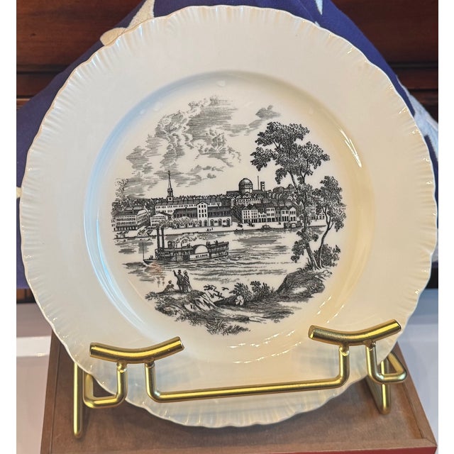 1960s Wedgwood “St. Louis Riverfront 1854” Plate | English Transferware Americana Wall Decor, 1960s For Sale - Image 5 of 6