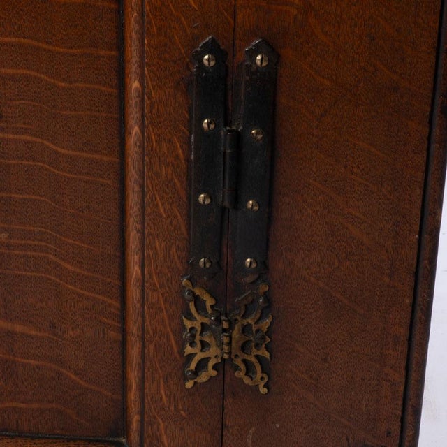 English Late 19th Century Small English Oak Corner Cupboard For Sale - Image 3 of 12