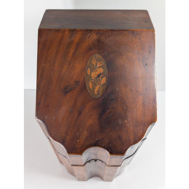 18th Century 18th Century English Georgian Mahogany Knife Box With Rose Inlay For Sale - Image 5 of 16