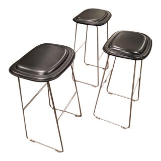 Modern Jasper Morrison Hi-Pad Leather Stools- Set of 3 For Sale