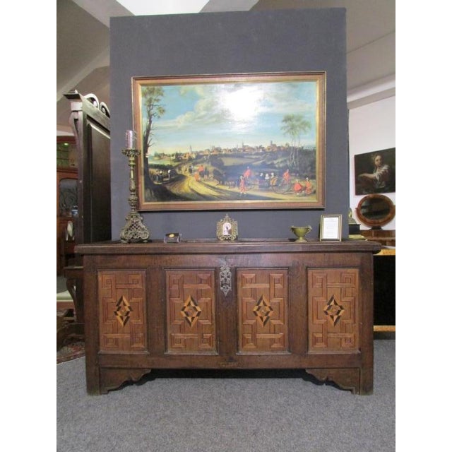 Museumen Renaissance chest. Age: 1600-1630 Origin: Probably Cologne Material: oak with different Wooden Original handles,...