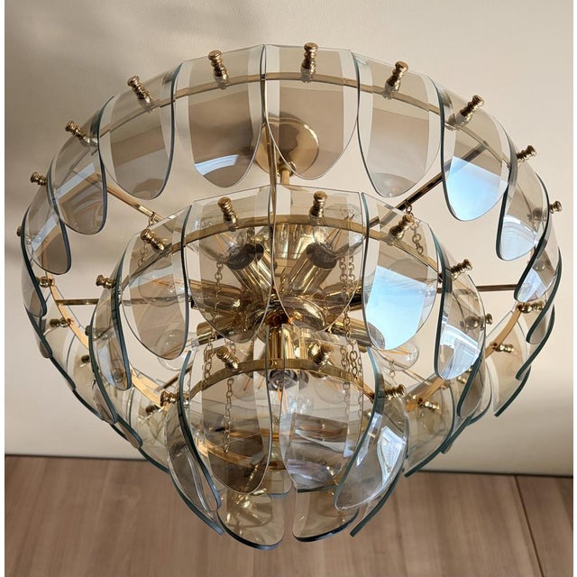 Murano Style Amber Glass Chandelier, 1970s, in Very Good conditions. Designed 1970 to 1979 Up to 250V (Europe/UK...