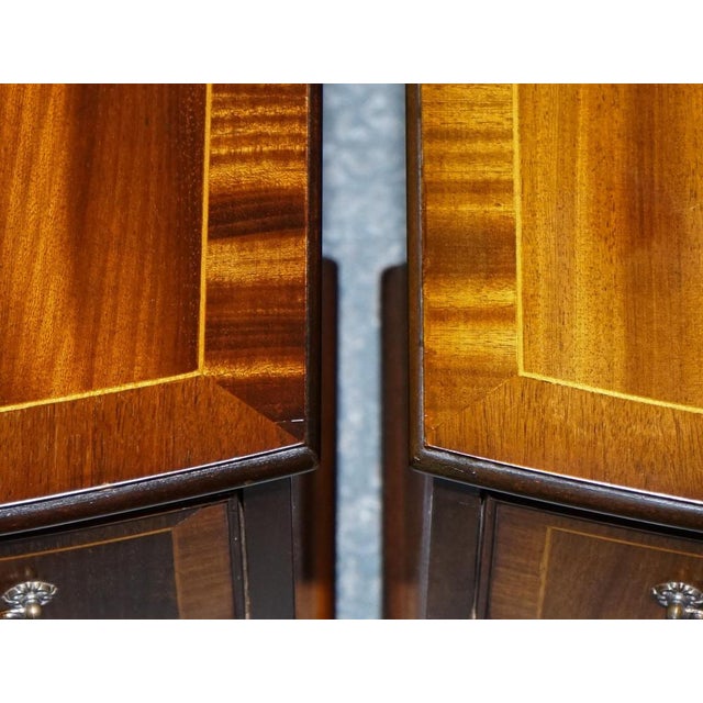Vintage English Bedside Tables, Set of 2 For Sale - Image 13 of 17