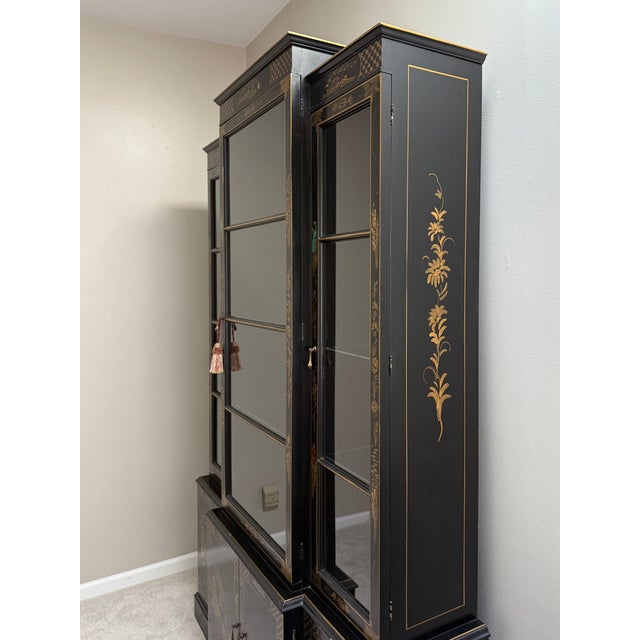 1940s Chinoiserie Black Lacquer Bookcase / China Display Cabinet For Sale - Image 12 of 18