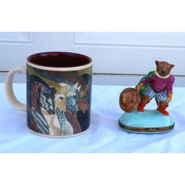 Late 20th Century Late 20th Century Puss N' Boots Hand-Painted Limoges Snuff Trinket Box 4" Tall For Sale - Image 5 of 13