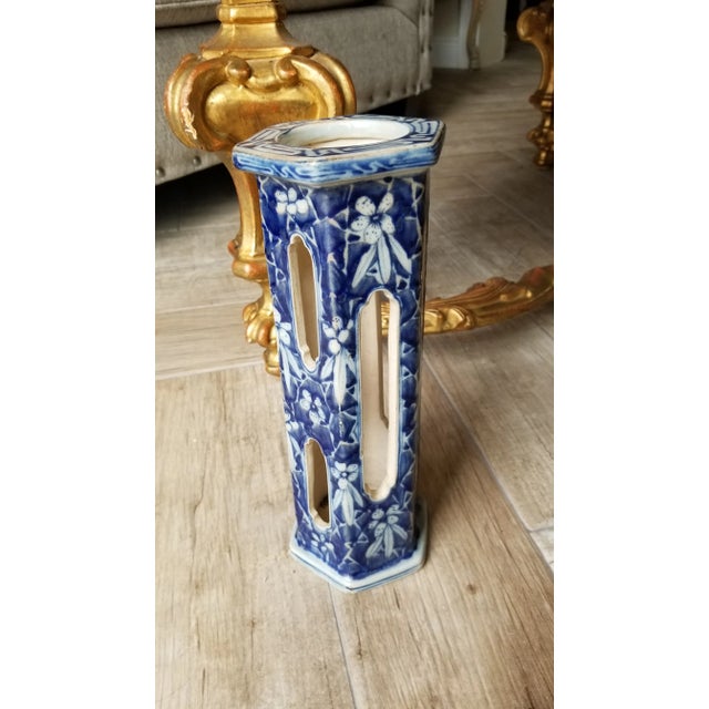 Antique Blue and White Hexagon Shaped Japanese Hat or Wig Stand For Sale In San Antonio - Image 6 of 10