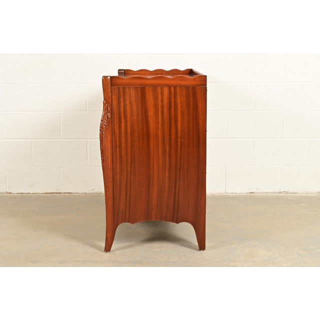 Baker Furniture Style French Regency Louis XVI Flame Mahogany Serpentine Front Chest of Drawers, Circa 1940s For Sale - Image 13 of 15