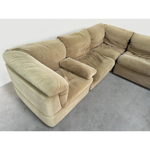 Vintage modular 1970s sofa by rolf benz with sand-colored fabric (7 pieces). In good condition. dimensions: 3x w70, h80,...