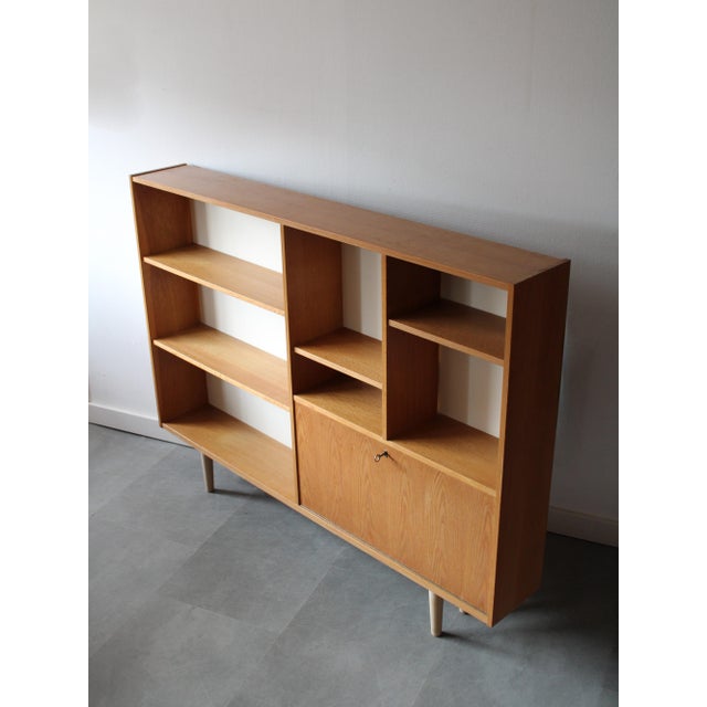1960s Vintage Danish Bookcase in Oak, 1960s For Sale - Image 5 of 8