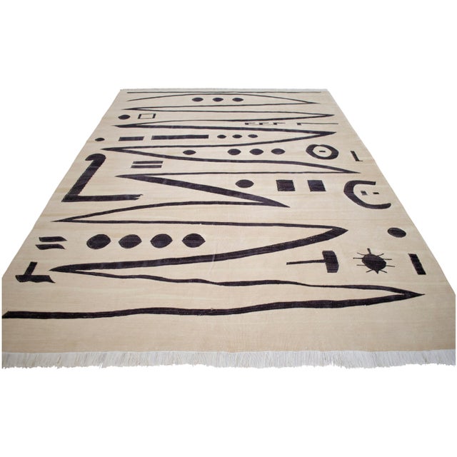 Textile Paul Klee - Heroic Strokes of the Bow - Inspired Silk Hand Woven Area - Wall Rug 4′10″ × 6′7″ For Sale - Image 7 of 18