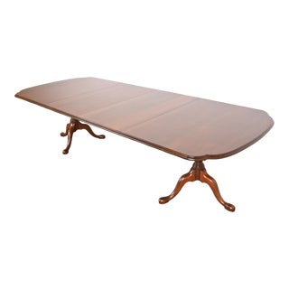 Henkel Harris Georgian Solid Mahogany Double Pedestal Extension Dining Table, Newly Refinished For Sale