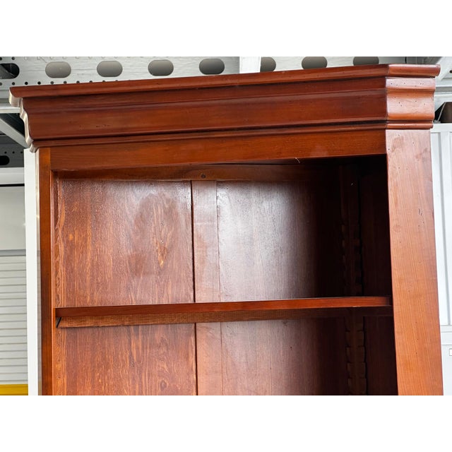 Corner Bookcase in Cherry Wood, 1920s For Sale - Image 11 of 18